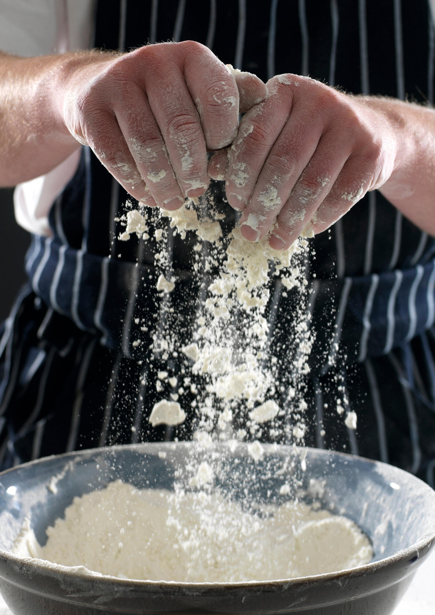 Menn That Bake Hands In Flour Menn That Bake Hands In Flour